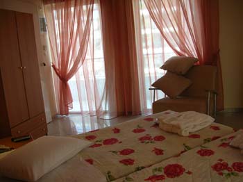 Family Inn Hotel room view 7